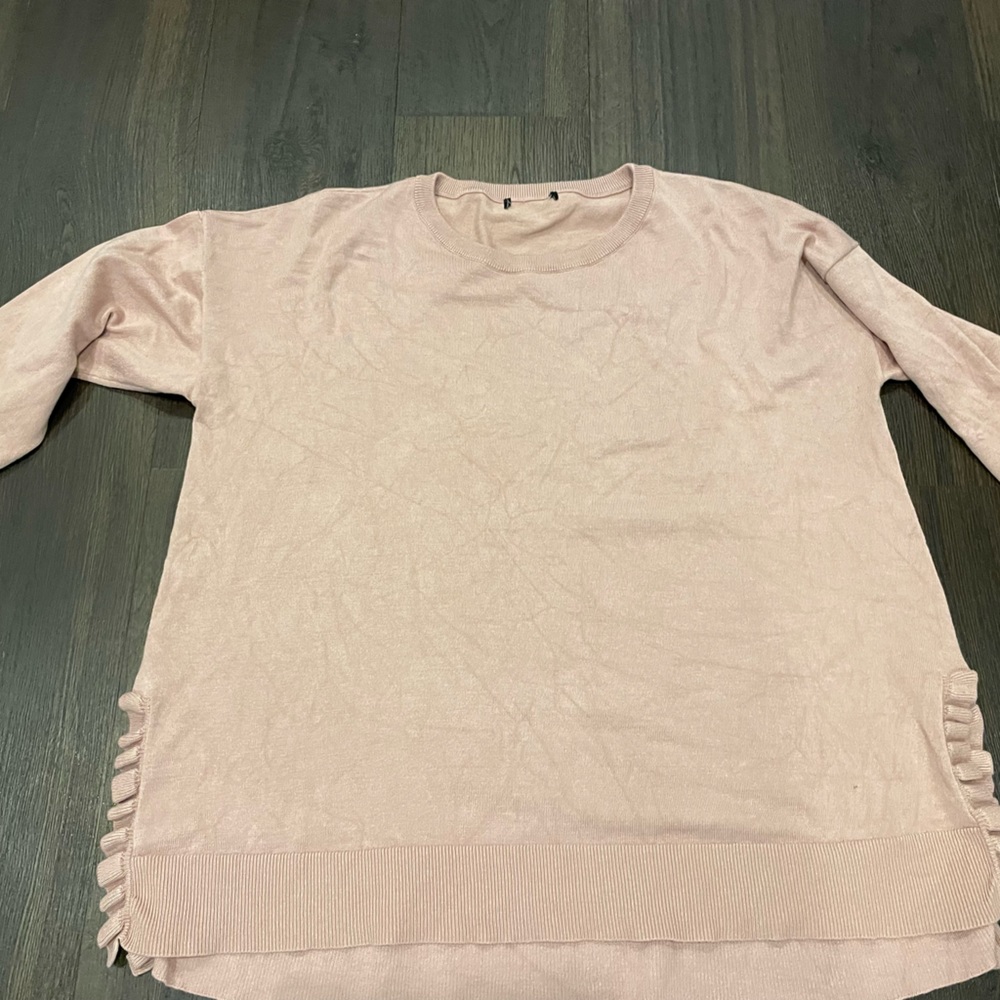 Women’s pink sweater
